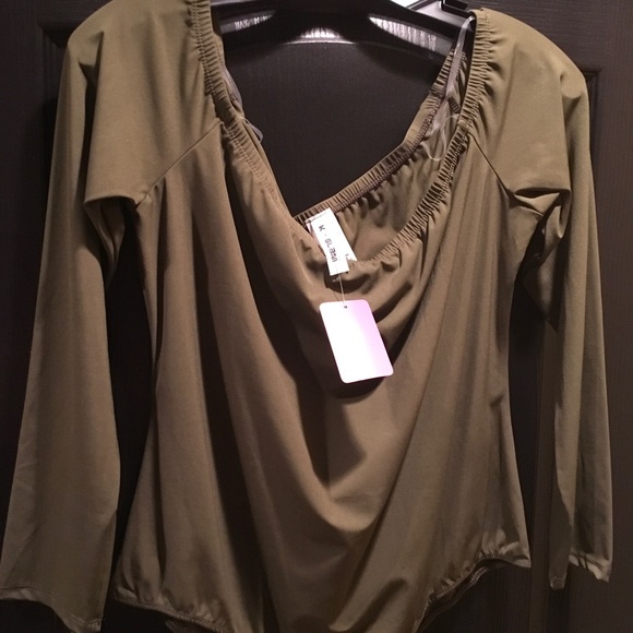 NWT Long Sleeve Off Shoulder Bodysuit - Olive - Picture 3 of 4